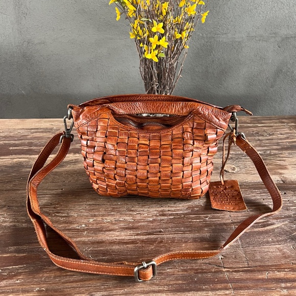 latico Handbags - LATICO WEAVER RUSTIC LEATHER CROSSBODY CONVERTIBLE